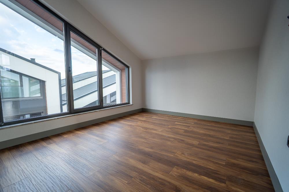 DODURGA'DA KİRALIK MUHTEŞEM VİLLA 