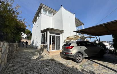 Gündoğan Deniz Atı Sitesi Şerefiyeli Tripleks Villa