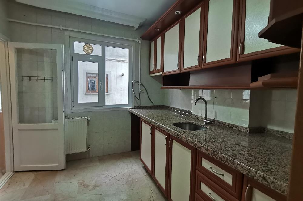 İÇERENKÖY MERKEZ''DE 3+1 KOMBİLİ TEMİZ KİRALIK DAİRE