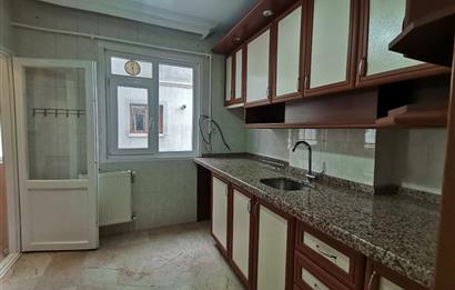 İÇERENKÖY MERKEZ''DE 3+1 KOMBİLİ TEMİZ KİRALIK DAİRE