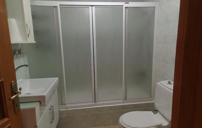 İÇERENKÖY MERKEZ''DE 3+1 KOMBİLİ TEMİZ KİRALIK DAİRE