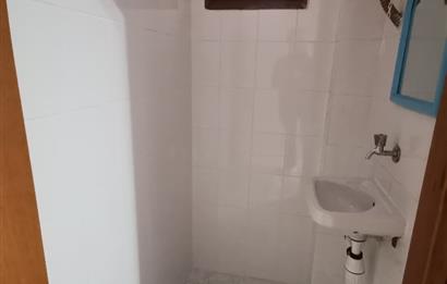 İÇERENKÖY MERKEZ''DE 3+1 KOMBİLİ TEMİZ KİRALIK DAİRE