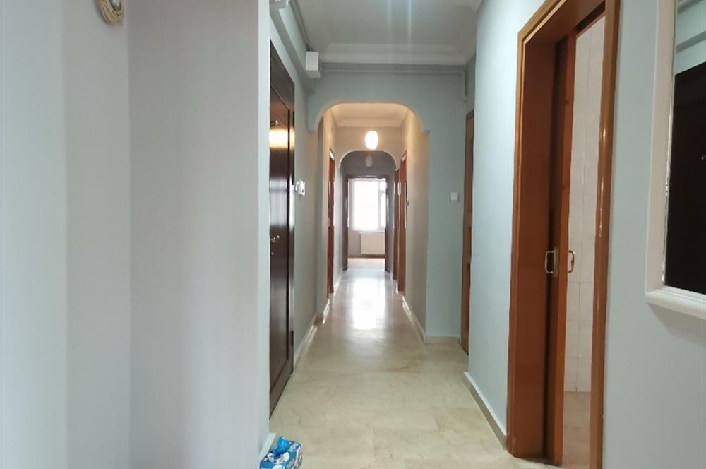 İÇERENKÖY MERKEZ''DE 3+1 KOMBİLİ TEMİZ KİRALIK DAİRE