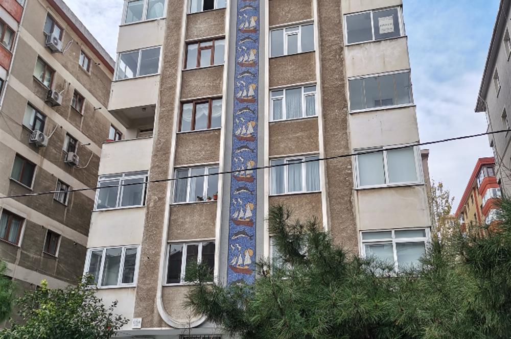 İÇERENKÖY MERKEZ''DE 3+1 KOMBİLİ TEMİZ KİRALIK DAİRE