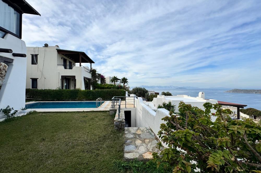 Bodrum Koyunbaba Deniz Manzaralı Havuzlu Villa