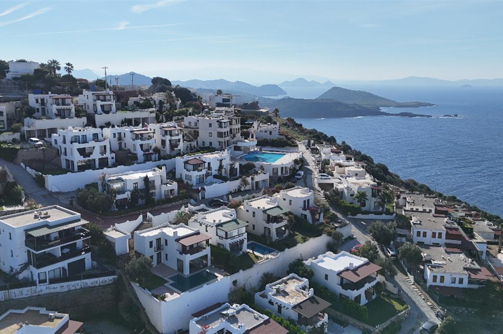 Bodrum Koyunbaba Deniz Manzaralı Havuzlu Villa