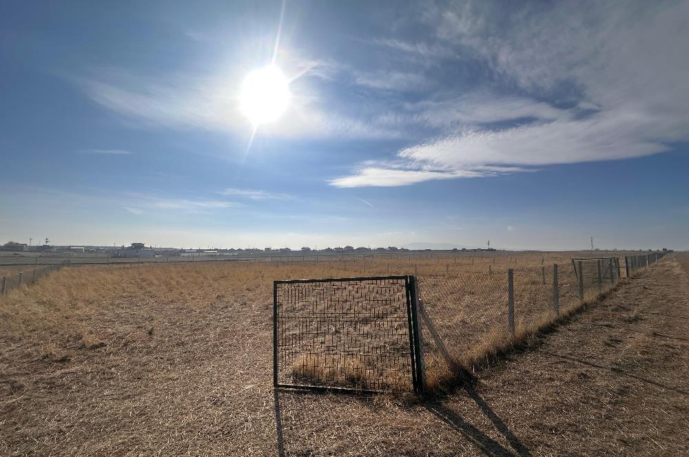 GÖLBAŞI HACIMURATLI'DA 2000M2 ARAZİ