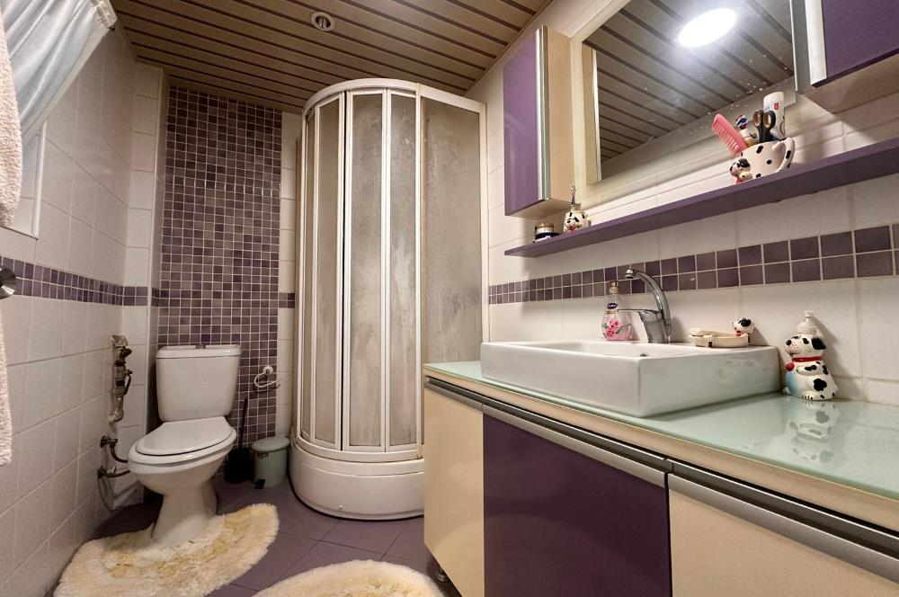 GÖLBAŞINDA SATILIK GENİŞ BAHÇELİ VİLLA