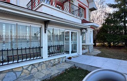 GÖLBAŞINDA SATILIK GENİŞ BAHÇELİ VİLLA