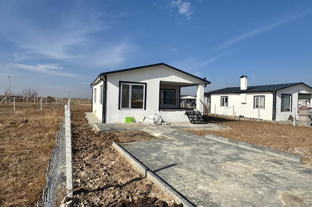 YAVRUCUKTA 2+1 MÜSTAKİL BAHÇELİ EV