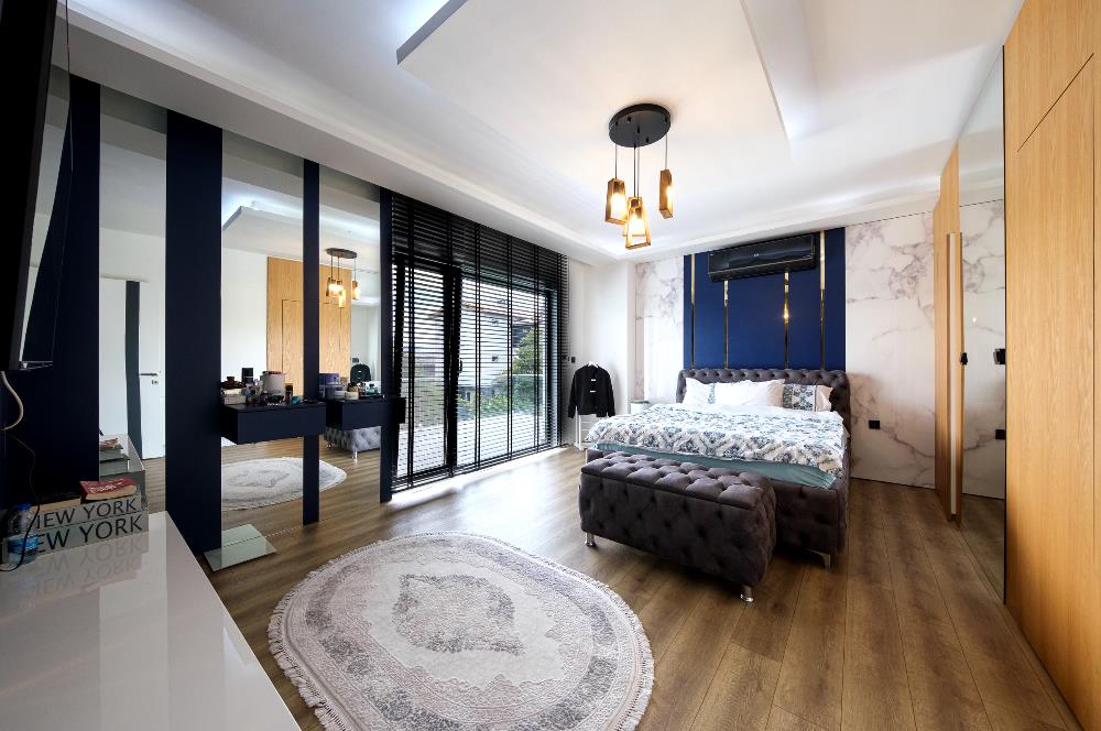 GÖLBAŞI DOKTORLAR SİTESİ,YENİ KISIMDA HAVUZLU VİLLA 