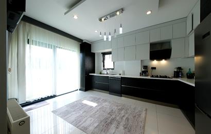 GÖLBAŞI DOKTORLAR SİTESİ,YENİ KISIMDA HAVUZLU VİLLA 