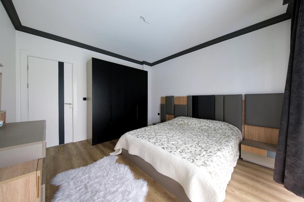 GÖLBAŞI DOKTORLAR SİTESİ,YENİ KISIMDA HAVUZLU VİLLA 