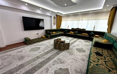 CEVİZLİDERE GÖKKUŞAĞI MAHALLESİ 330M2 TERASLI DAİRE