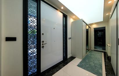 GÖLBAŞI DOKTORLAR SİTESİ,YENİ KISIMDA HAVUZLU VİLLA 