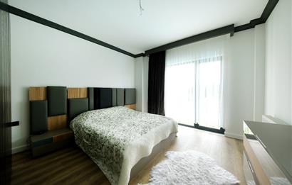 GÖLBAŞI DOKTORLAR SİTESİ,YENİ KISIMDA HAVUZLU VİLLA 