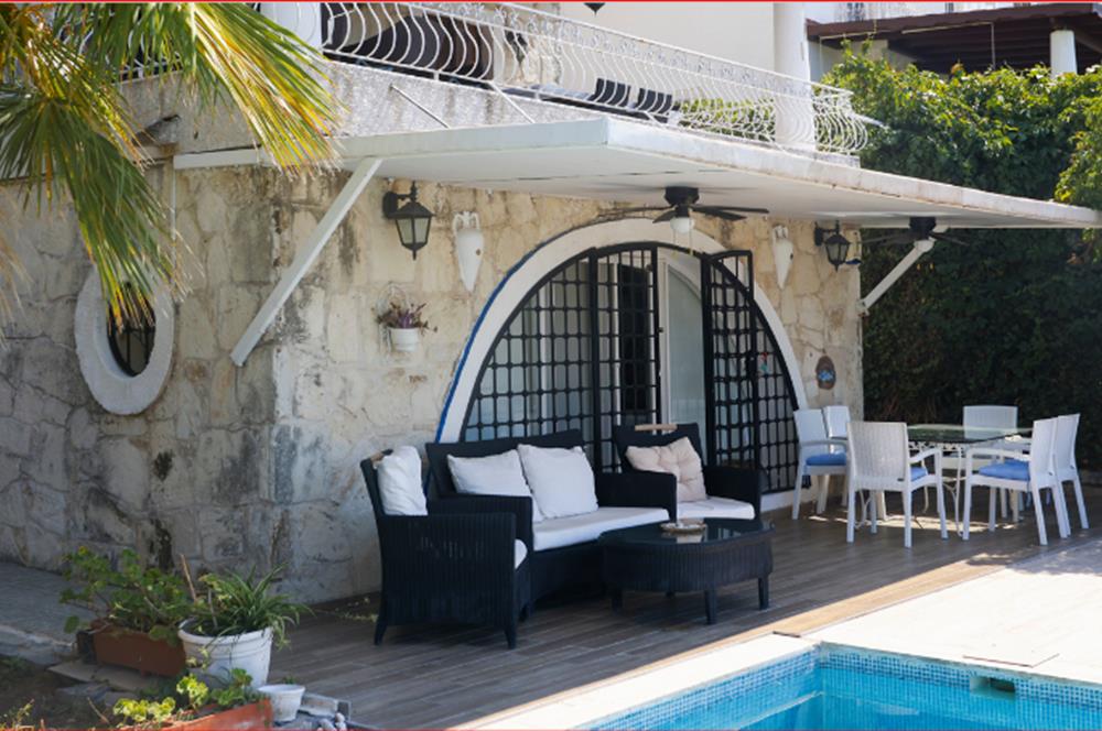 BODRUM KUMBAHÇE 2+ 1 FULL EŞYALI HAVUZLU  YILLIK KİRALIK DAİRE