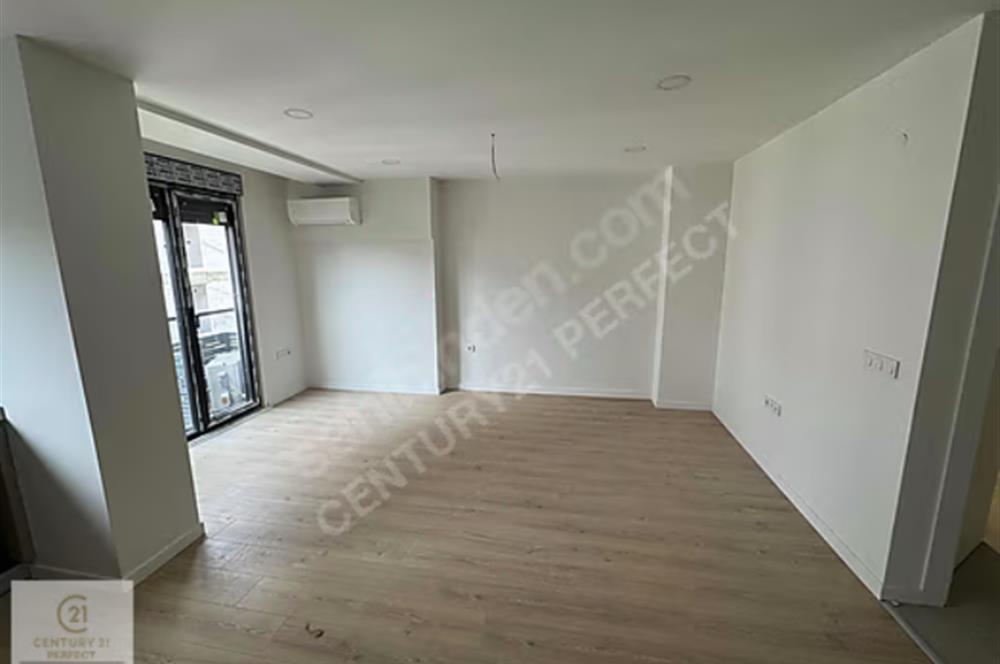 C21 PERFECT'TEN FIRIN SOKAKTA SATILIK 2+1 SIFIR OTURUM BAŞLADI