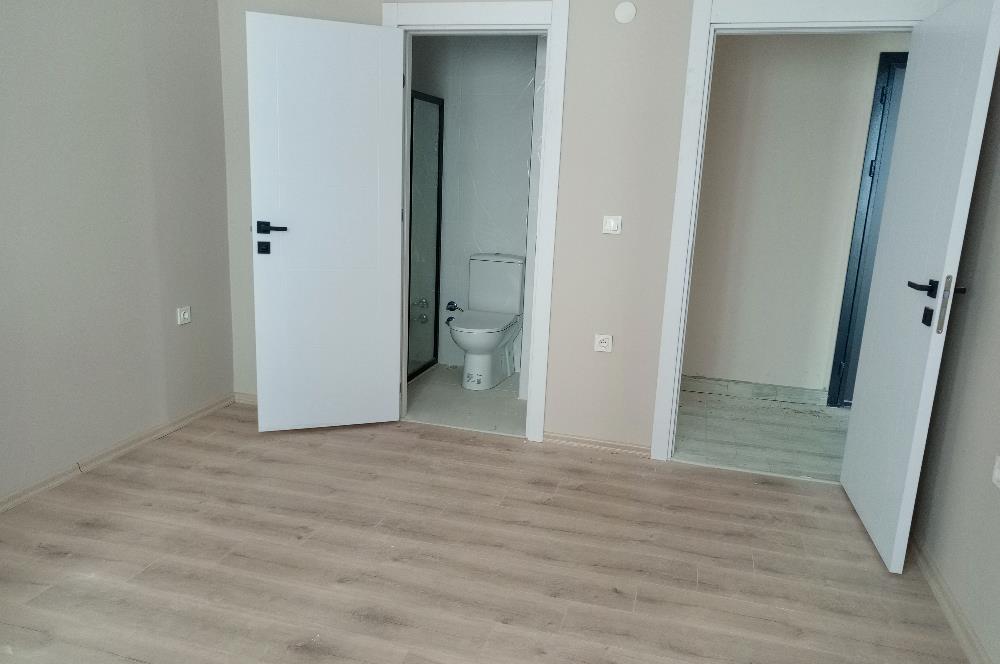 Site içerisinde 2+1 sıfır satılık daire 