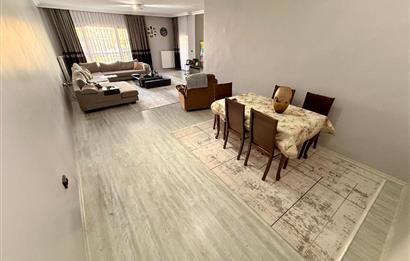 OKULLAR BÖLGESİNDE SİTE İÇERİSİNDE YENİLENMİŞ YAPILI 3+1 DAİRE