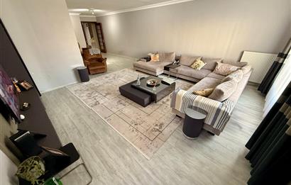 OKULLAR BÖLGESİNDE SİTE İÇERİSİNDE YENİLENMİŞ YAPILI 3+1 DAİRE