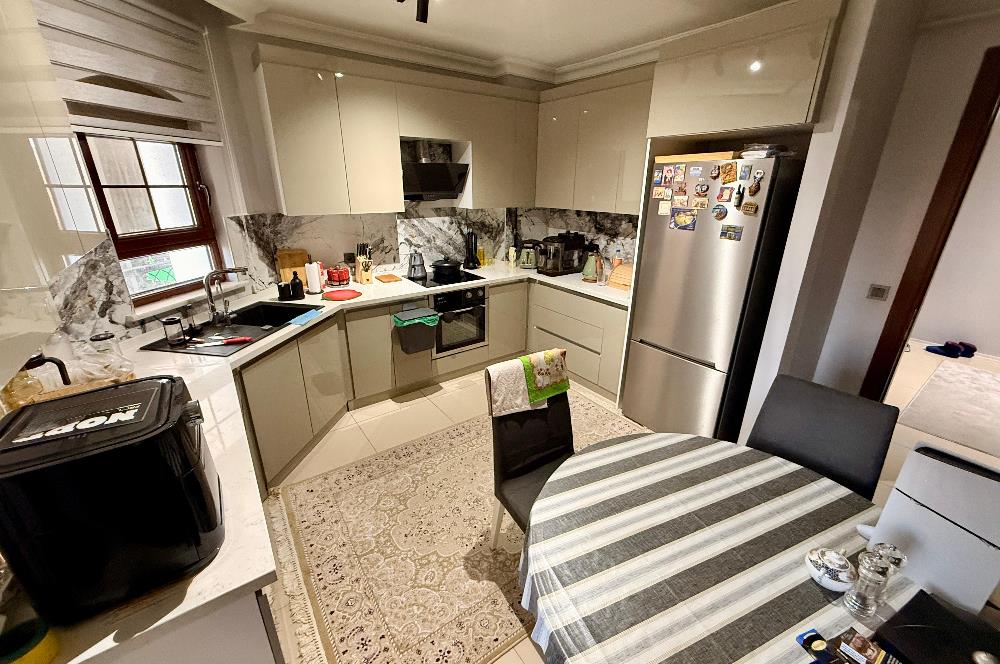 OKULLAR BÖLGESİNDE SİTE İÇERİSİNDE YENİLENMİŞ YAPILI 3+1 DAİRE