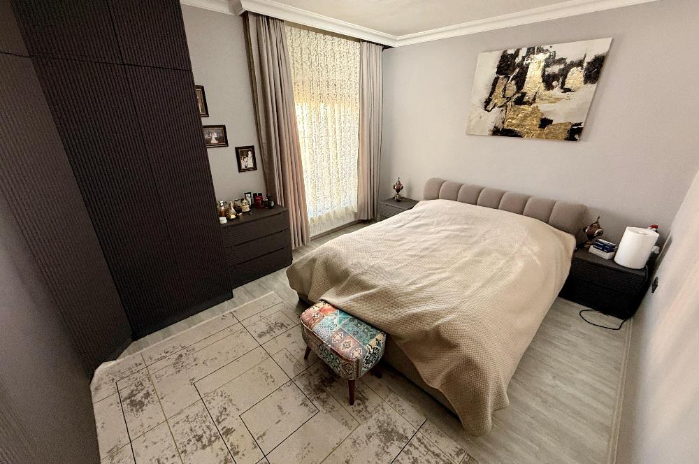 OKULLAR BÖLGESİNDE SİTE İÇERİSİNDE YENİLENMİŞ YAPILI 3+1 DAİRE