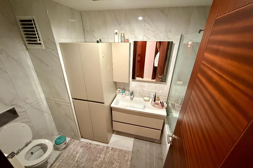 OKULLAR BÖLGESİNDE SİTE İÇERİSİNDE YENİLENMİŞ YAPILI 3+1 DAİRE