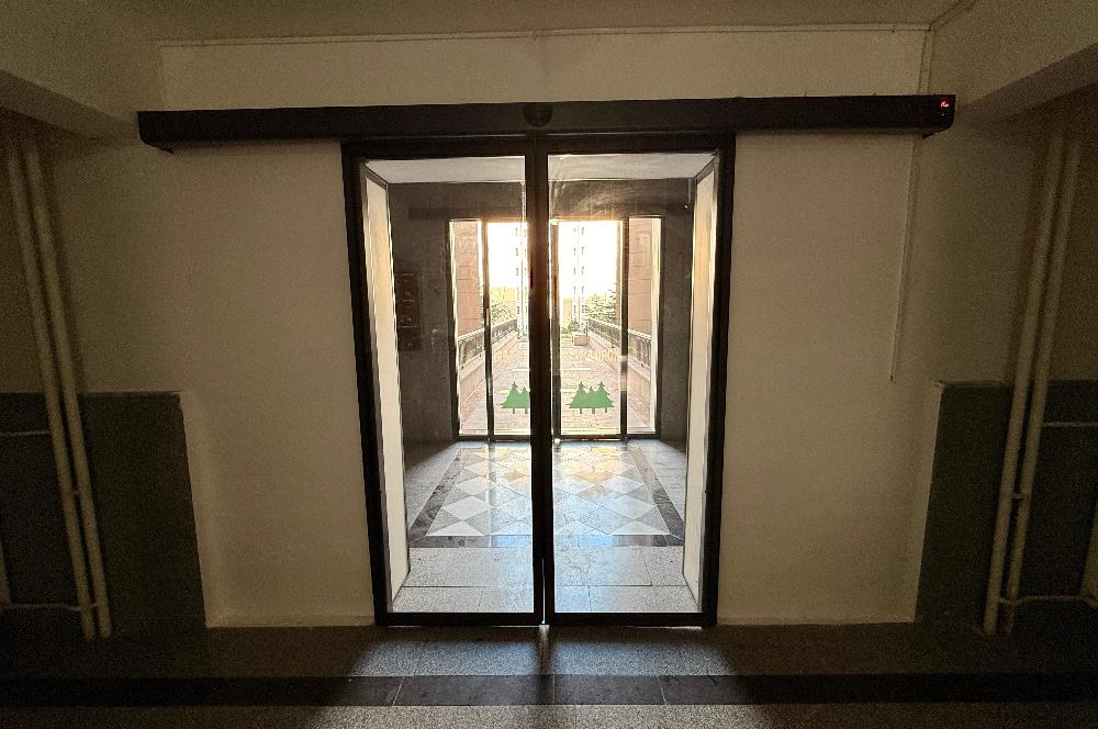 OKULLAR BÖLGESİNDE SİTE İÇERİSİNDE YENİLENMİŞ YAPILI 3+1 DAİRE