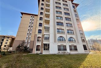 OKULLAR BÖLGESİNDE SİTE İÇERİSİNDE YENİLENMİŞ YAPILI 3+1 DAİRE - 4 - 30512