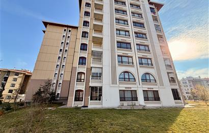 OKULLAR BÖLGESİNDE SİTE İÇERİSİNDE YENİLENMİŞ YAPILI 3+1 DAİRE