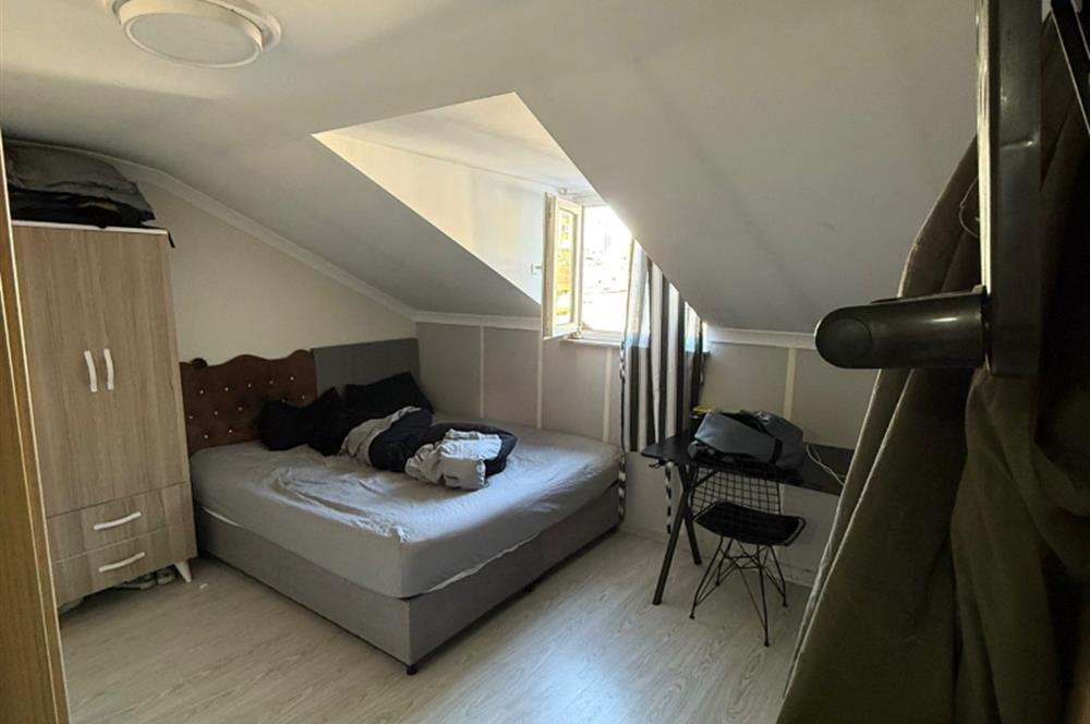 Şişli trump avm arkası satılık duvlek