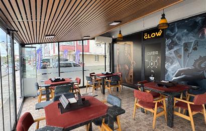 CUMHURİYET MAHALLESİNDE GELİŞEN LOKASYONDA DEVREN KİRALIK KAFE 