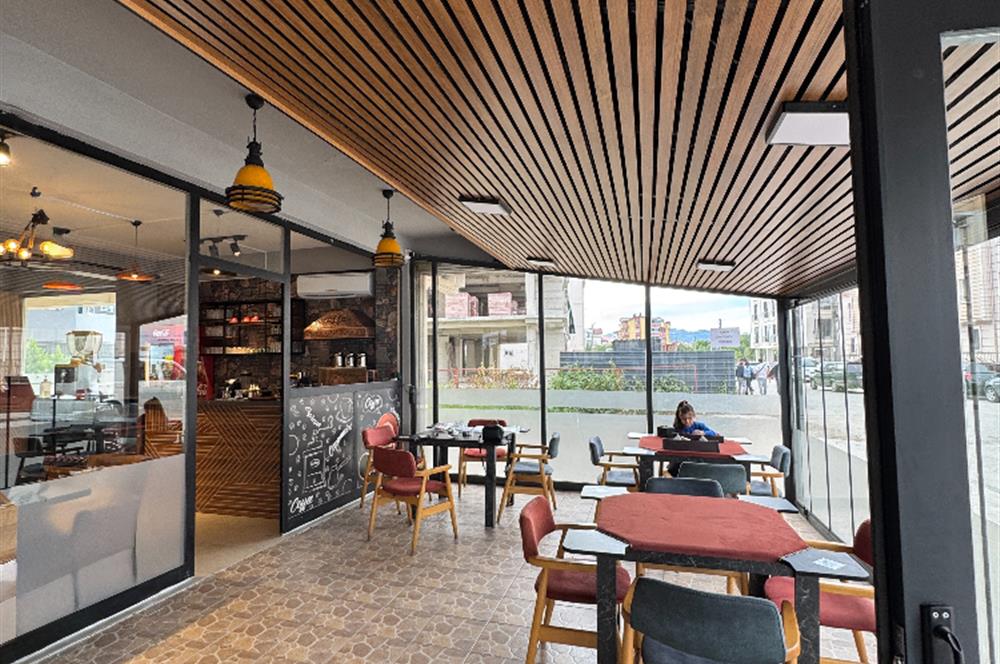 CUMHURİYET MAHALLESİNDE GELİŞEN LOKASYONDA DEVREN KİRALIK KAFE 