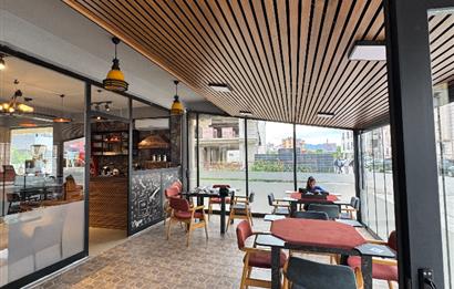 CUMHURİYET MAHALLESİNDE GELİŞEN LOKASYONDA DEVREN KİRALIK KAFE 