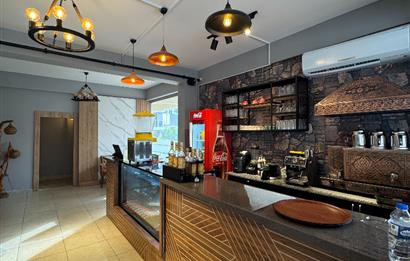 CUMHURİYET MAHALLESİNDE GELİŞEN LOKASYONDA DEVREN KİRALIK KAFE 