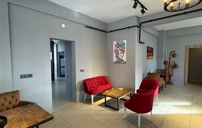 CUMHURİYET MAHALLESİNDE GELİŞEN LOKASYONDA DEVREN KİRALIK KAFE 