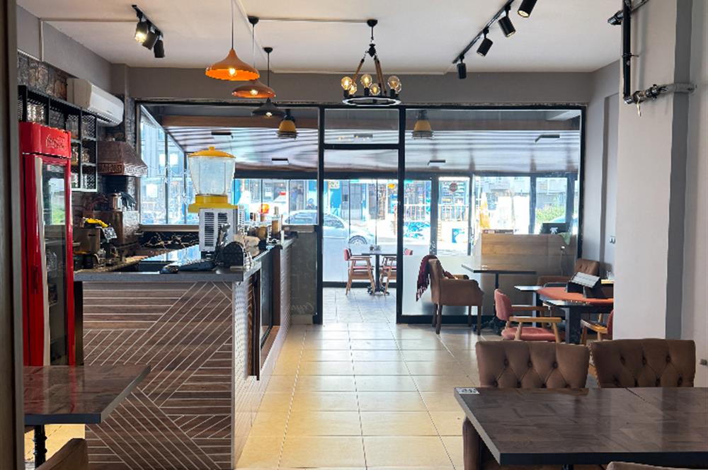 CUMHURİYET MAHALLESİNDE GELİŞEN LOKASYONDA DEVREN KİRALIK KAFE 