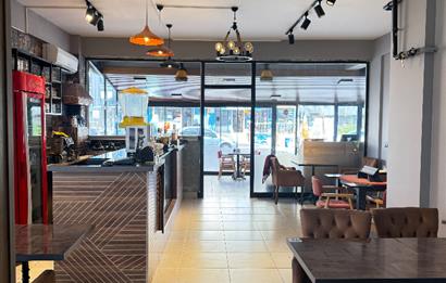 CUMHURİYET MAHALLESİNDE GELİŞEN LOKASYONDA DEVREN KİRALIK KAFE 