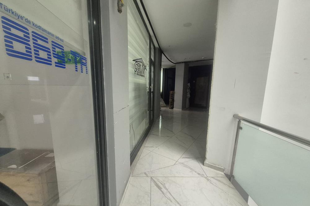 MEYDAN KAVAKLI SATILIK DÜKKAN OFİS KULLANIMINA UYGUN YATIRIMLIK
