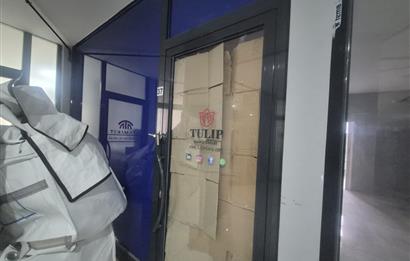 MEYDAN KAVAKLI SATILIK DÜKKAN OFİS KULLANIMINA UYGUN YATIRIMLIK