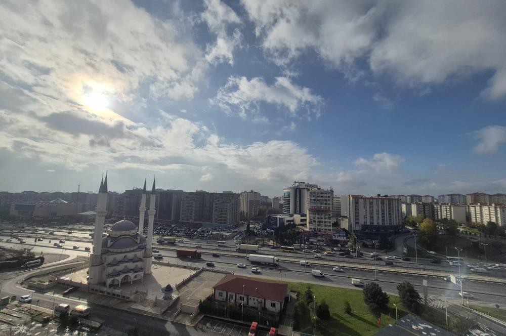 ÇINAR PARK BÜYÜK TİP ÇİFT TERASLI METROBÜS YAKINI 3+1 BOŞ DAİRE