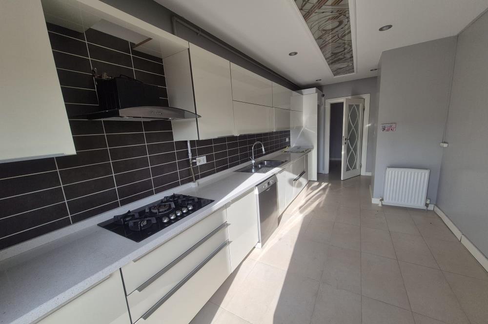 ÇINAR PARK BÜYÜK TİP ÇİFT TERASLI METROBÜS YAKINI 3+1 BOŞ DAİRE