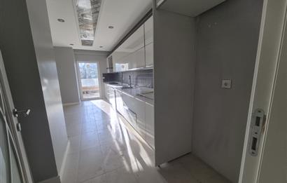 ÇINAR PARK BÜYÜK TİP ÇİFT TERASLI METROBÜS YAKINI 3+1 BOŞ DAİRE