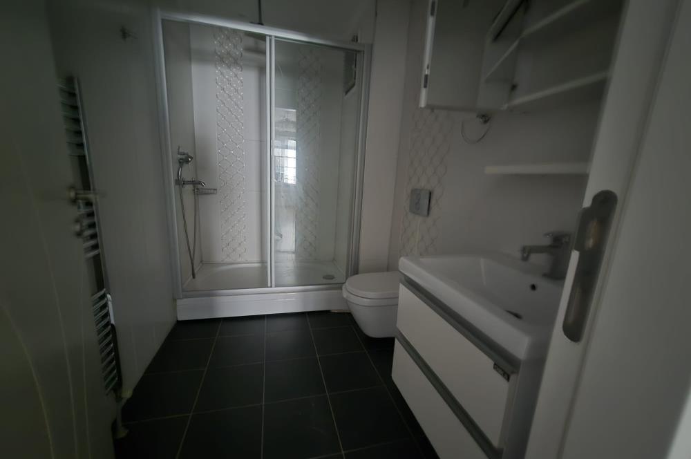 ÇINAR PARK BÜYÜK TİP ÇİFT TERASLI METROBÜS YAKINI 3+1 BOŞ DAİRE