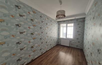 ÇINAR PARK BÜYÜK TİP ÇİFT TERASLI METROBÜS YAKINI 3+1 BOŞ DAİRE