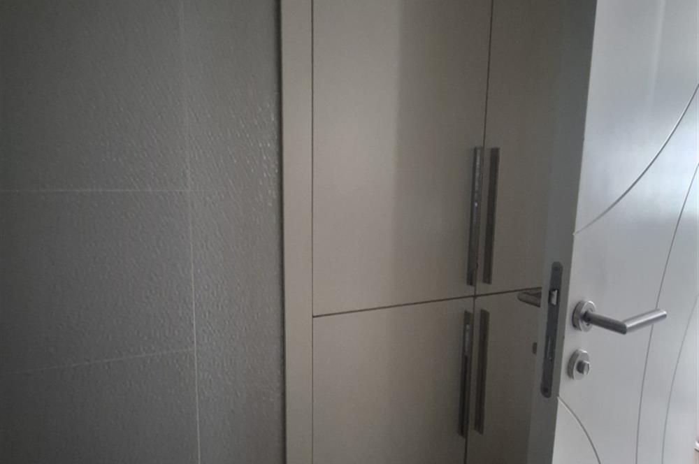 ÇINAR PARK BÜYÜK TİP ÇİFT TERASLI METROBÜS YAKINI 3+1 BOŞ DAİRE