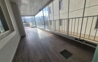 ÇINAR PARK BÜYÜK TİP ÇİFT TERASLI METROBÜS YAKINI 3+1 BOŞ DAİRE