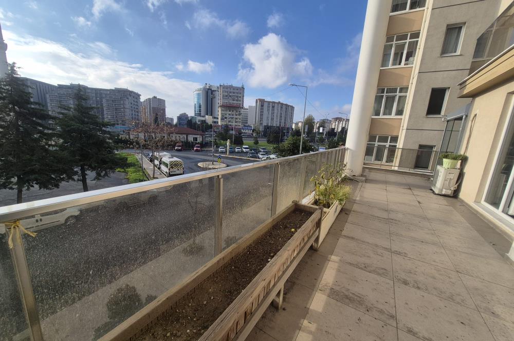 ÇINAR PARK BÜYÜK TİP ÇİFT TERASLI METROBÜS YAKINI 3+1 BOŞ DAİRE