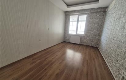 ÇINAR PARK BÜYÜK TİP ÇİFT TERASLI METROBÜS YAKINI 3+1 BOŞ DAİRE